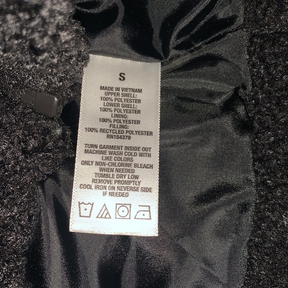 Black Aéropostale Vest - Picture 4 of 7